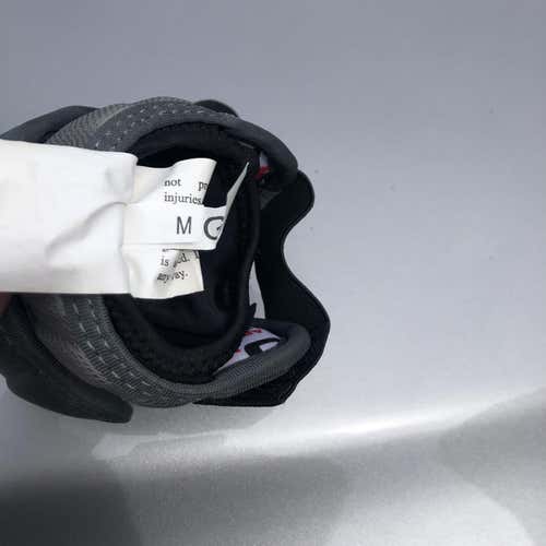 Used Youth Under Armour Arm Pads