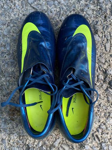 Nike Mercurial Vapor 4 SG Cleats