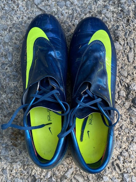 Nike Mercurial Vapor 4 SG Cleats