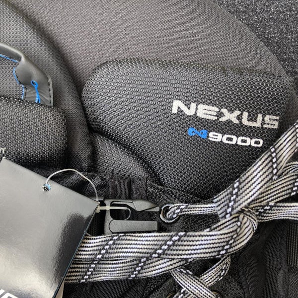 Black Junior New SIZE M Bauer NEXUS 9000 Hockey Pants