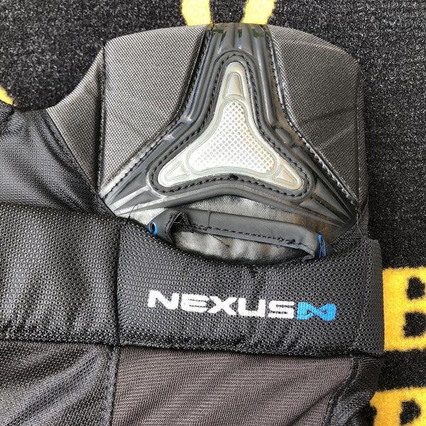 Black Junior New SIZE M Bauer NEXUS 9000 Hockey Pants