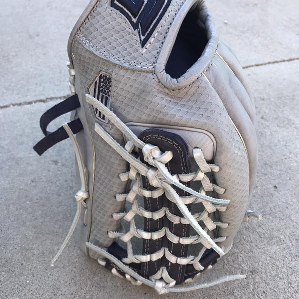 Goin Yard Gloves Gray Used Outfield Pro series 12.5" Baseball Glove