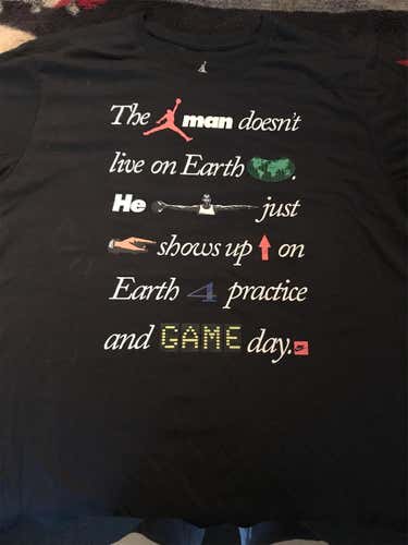 Michael Jordan “Jumpman” Black Unisex XL Jordan Shirt