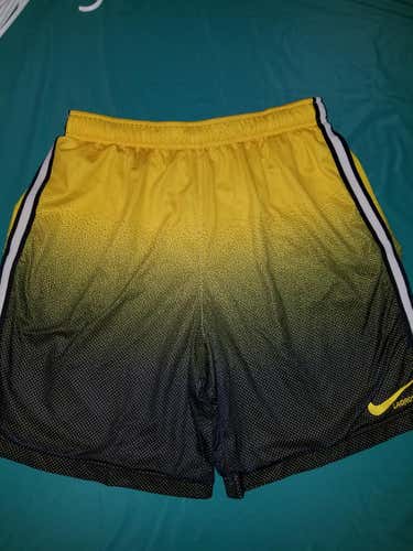 Nike yellow/black men's lacrosse shorts - XL