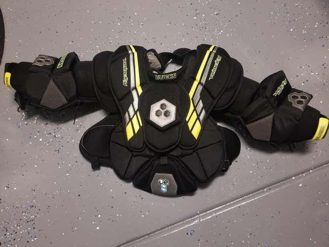 Intermediate Used Large Vaughn Velocity VE8 Int Goalie Chest Protector