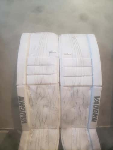 White Lightly Used Senior 36" Vaughn Pro V Elite Goalie Leg Pads