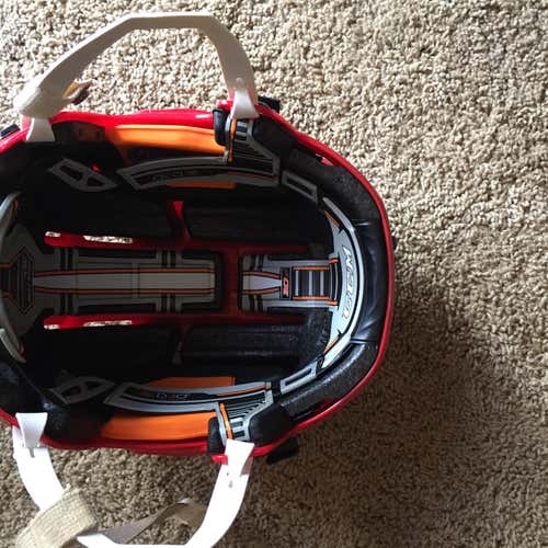 Red Used Medium CCM Fitlite 3DS Helmet