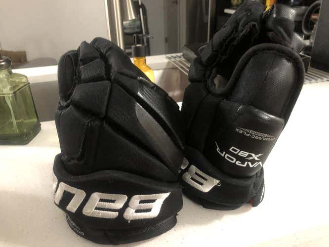 Black Used Junior Bauer Vapor X80 Gloves 13"