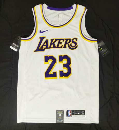 Nike NBA Los Angeles Lakers LeBron James White Swingman Jersey AA7101-111 Size M