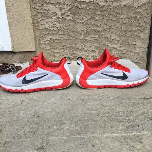 White Men's 9.5 (Women's 10.5) Nike Shoes