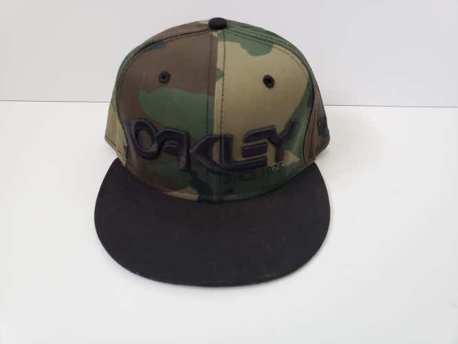Used Camo Oakley Snapback New Era Hat