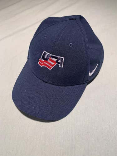 Team USA Hockey Adult Medium/Large Nike Hat