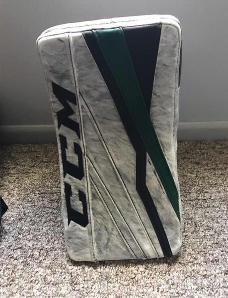 CCM Extreme Flex III Blocker