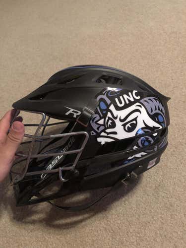 Unc Team isssues New Cascade R Helmet