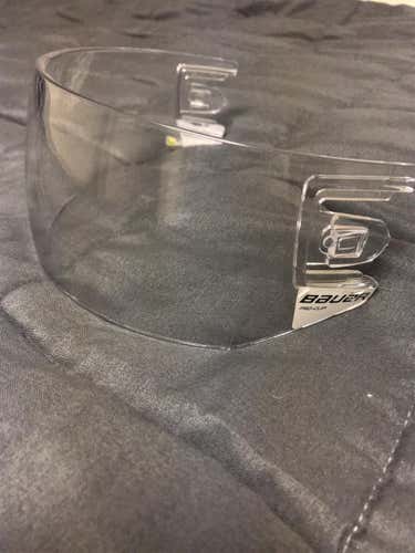 Used Medium Bauer Pro Clip Straight Visor Smoke Visor