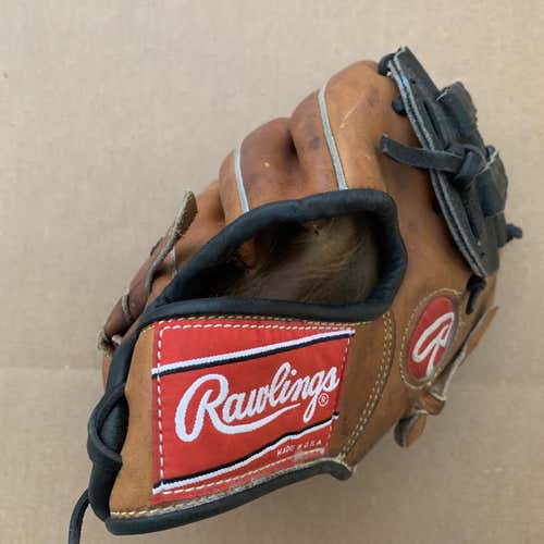 Used Right Handed Heart of the Hide 11.5" Baseball Glove