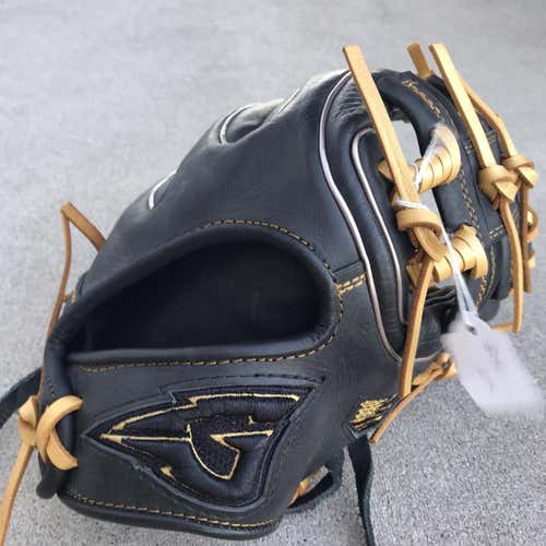 Goin Yard Gloves Gold And Black New Infield Pro series 11.5" Baseball Glove