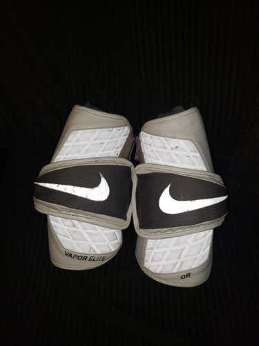 Nike Vapor Elite Arm Pads Large