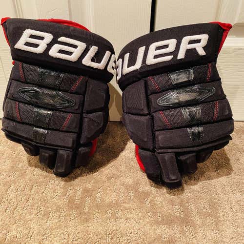 Chicago Blackhawks Pro Stock Gloves Brent Seabrook
