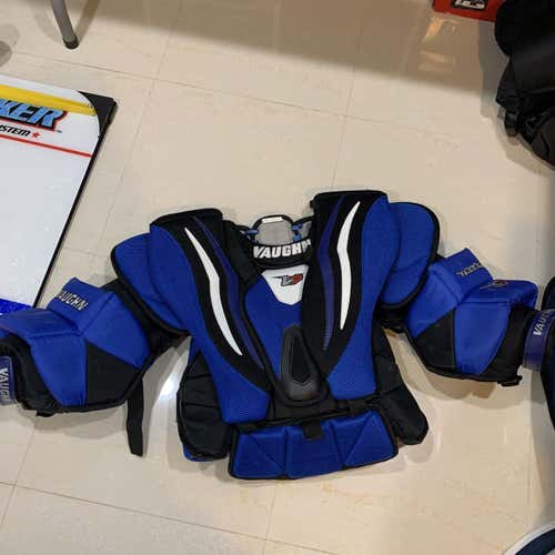 Vaughn V7 Junior Chesty