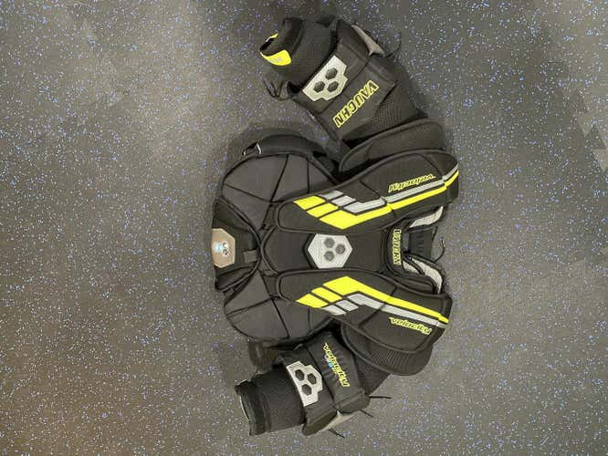 Intermediate Used XL Vaughn Velocity VE8 Int Goalie Chest Protector