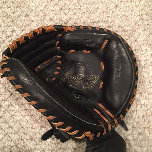 New Rawlings Renegade 32.5" Catchers Glove