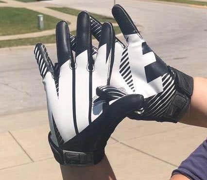 Used Nike Gloves