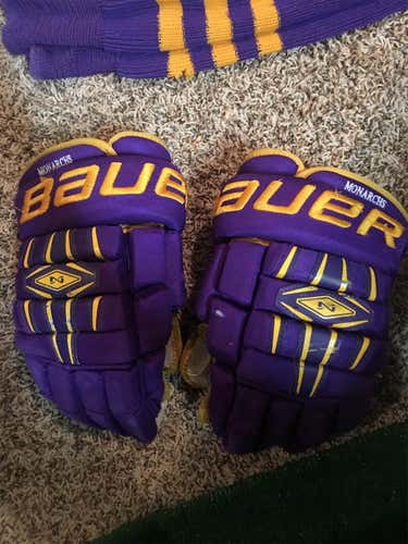 Purple Used Bauer Nexus 14" Gloves