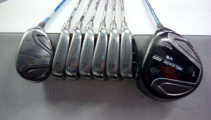 Used Us Kids V5 8 Piece Golf Junior & Teen Package Sets