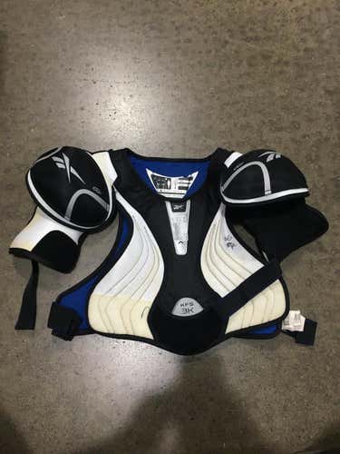 Used Reebok 3k Lg Ice Hockey Shoulder Pads