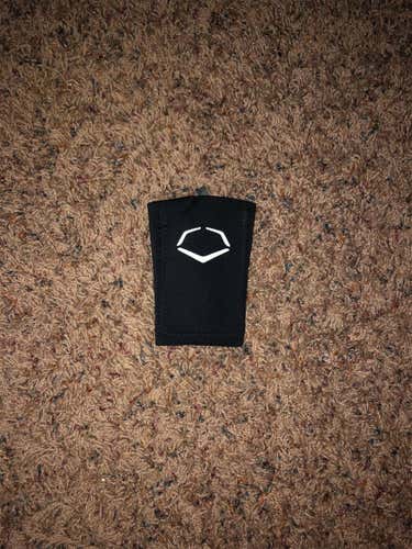 Used EvoShield Wrist Guard Medium