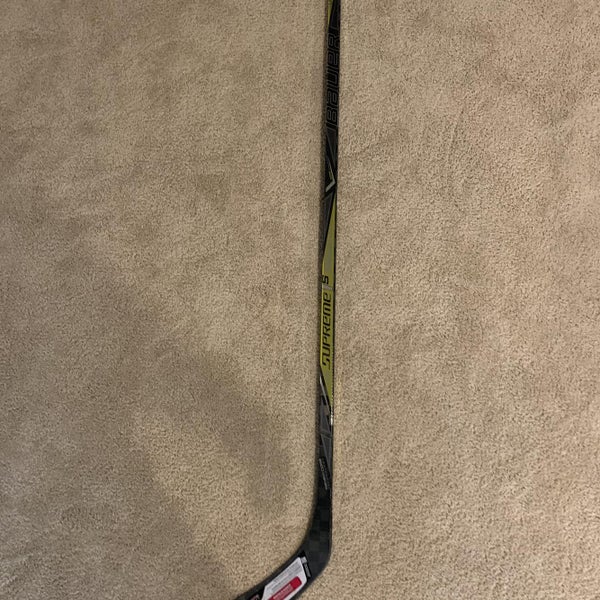 New Right Handed Supreme 1S Toe Hockey Stick