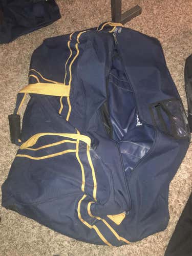 Buffalo Hockey Bag