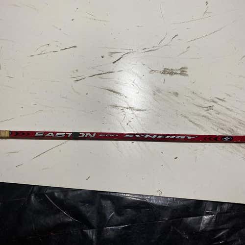 Used Right Handed Synergy 200 Hockey Stick