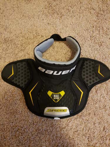 Used Bauer Supreme Senior goalie neck guard
