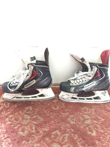 Used Bauer Vapor APX2 D&R (Regular) Size 8 Hockey Skates