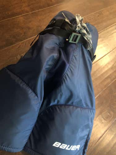Blue Youth New Large Bauer Nexus 400 Hockey Pants