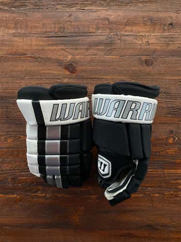 Retro LA Kings Colorway MIC Warrior Franchise 13"  Gloves