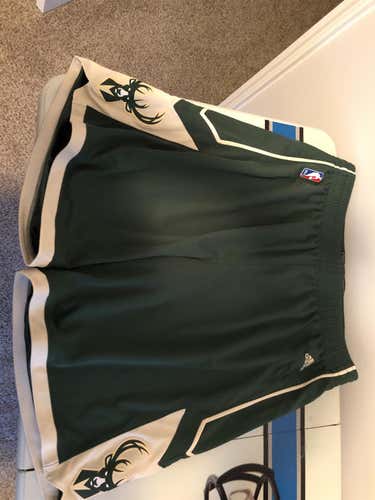 Green Men's XXL Adidas Shorts