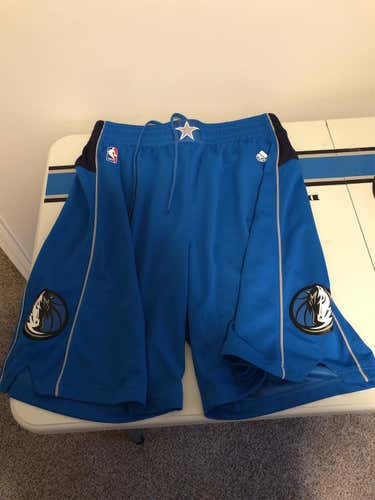 Mavericks Blue Men's XL Air Jordan Shorts
