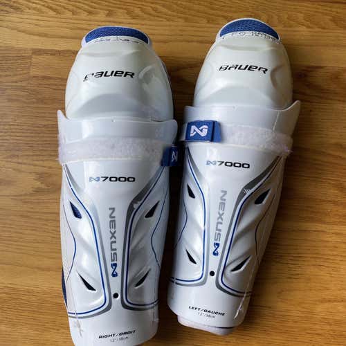 Used Bauer Nexus N7000 Shin Pads