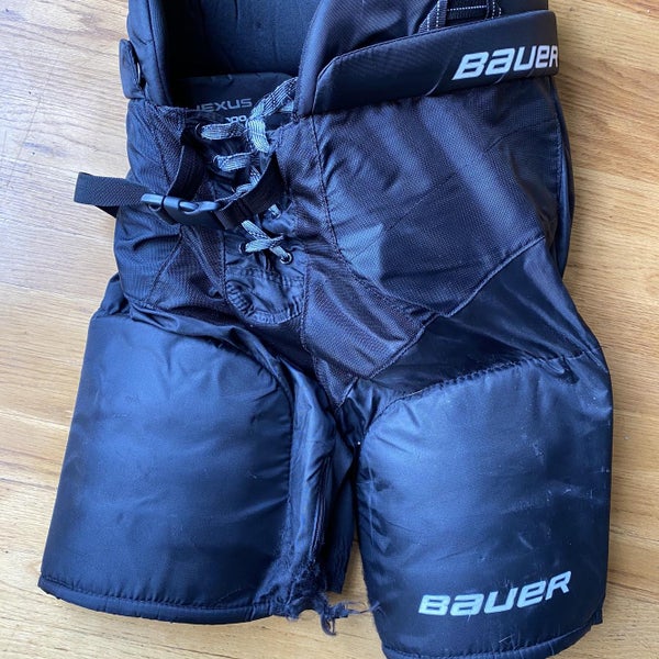 Used XL Bauer Nexus 7000 Hockey Pants