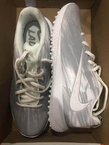 Nike Vapor Varsity Low Turf Lax Cleats - White Adult Unisex Used (Men's 7.0 / Women's 8.5)