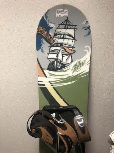 Used Burton Stephen Bliss Mtn Dew 155 Cm Snowboard Mens Combo