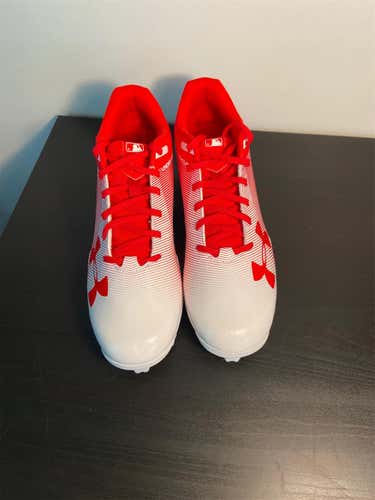 Red Men's 9.5 (Women's 10.5) Low Cut