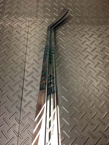 New True AX9 RH-75-TC4 Grip Barrie Colts OHL Pro Stock