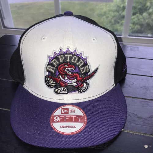 Toronto Raptors New Era Snapback
