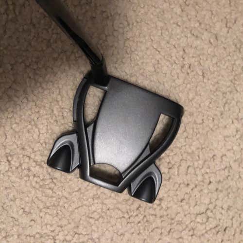 New Right Handed Spider Tour Black 35" Putter