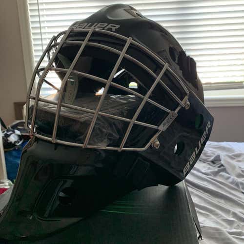 Black New Bauer NME 4 Goalie Mask