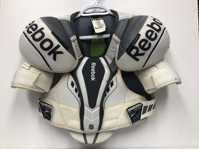 Used Reebok Titanium Nhl Series Lg Ice Hockey Shoulder Pads